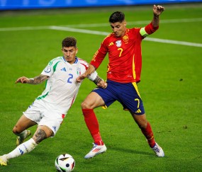 周日030法甲：洛里昂VS里昂，法甲恩怨局！洛里昂 VS 里昂生死较量