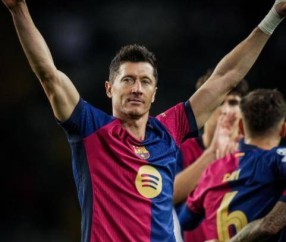 西甲联赛榜出炉！3-1巴萨逆转马竞，此番一战踢出冠军相