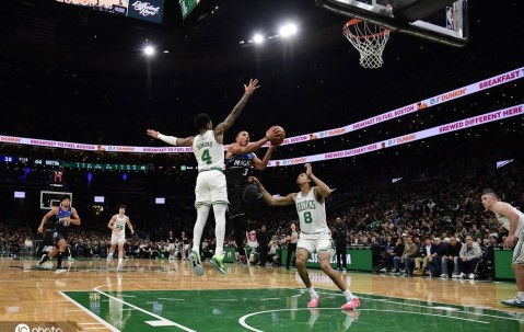 布朗35+4+8霍华德空砍30+7 凯尔特人胜魔术