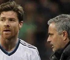 阿隆索与穆里尼奥：皇马第1000个欧冠积分背后的感人仪式感