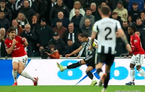 遗憾！曼联后防大腿再伤推迟复出，英超“争三之战”红魔防线告急