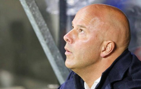 利物浦四连败，斯洛特面临挑战连战曼城皇马